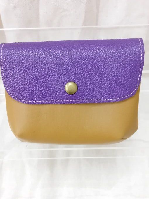 Petite pochette rabat fleur